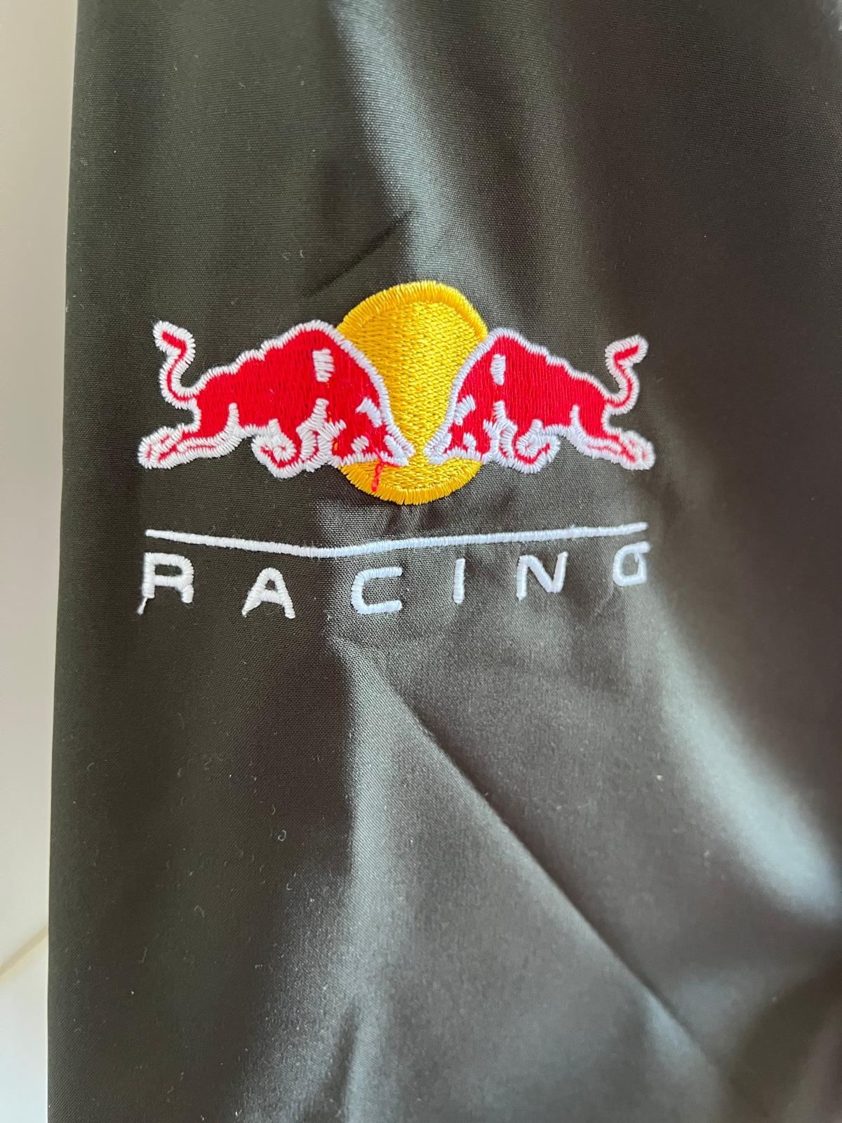 **Red Bull Formula 1 Men's Soft Shell Jacket – Windproof with Detachable Hood – New**