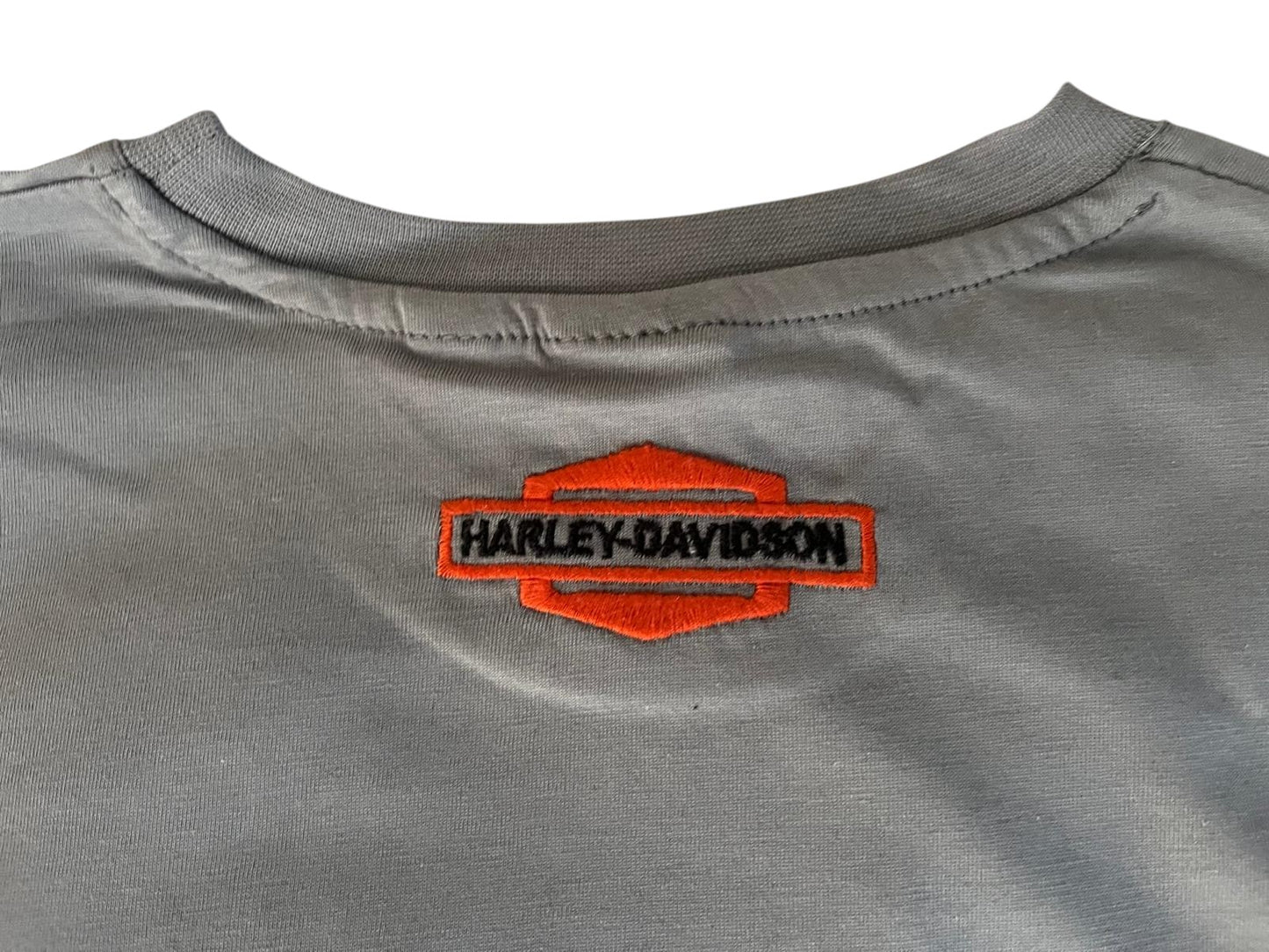 Motorcycle Racing T-Shirt Grau – Motorcycle Style – Front- & Rückenstickerei