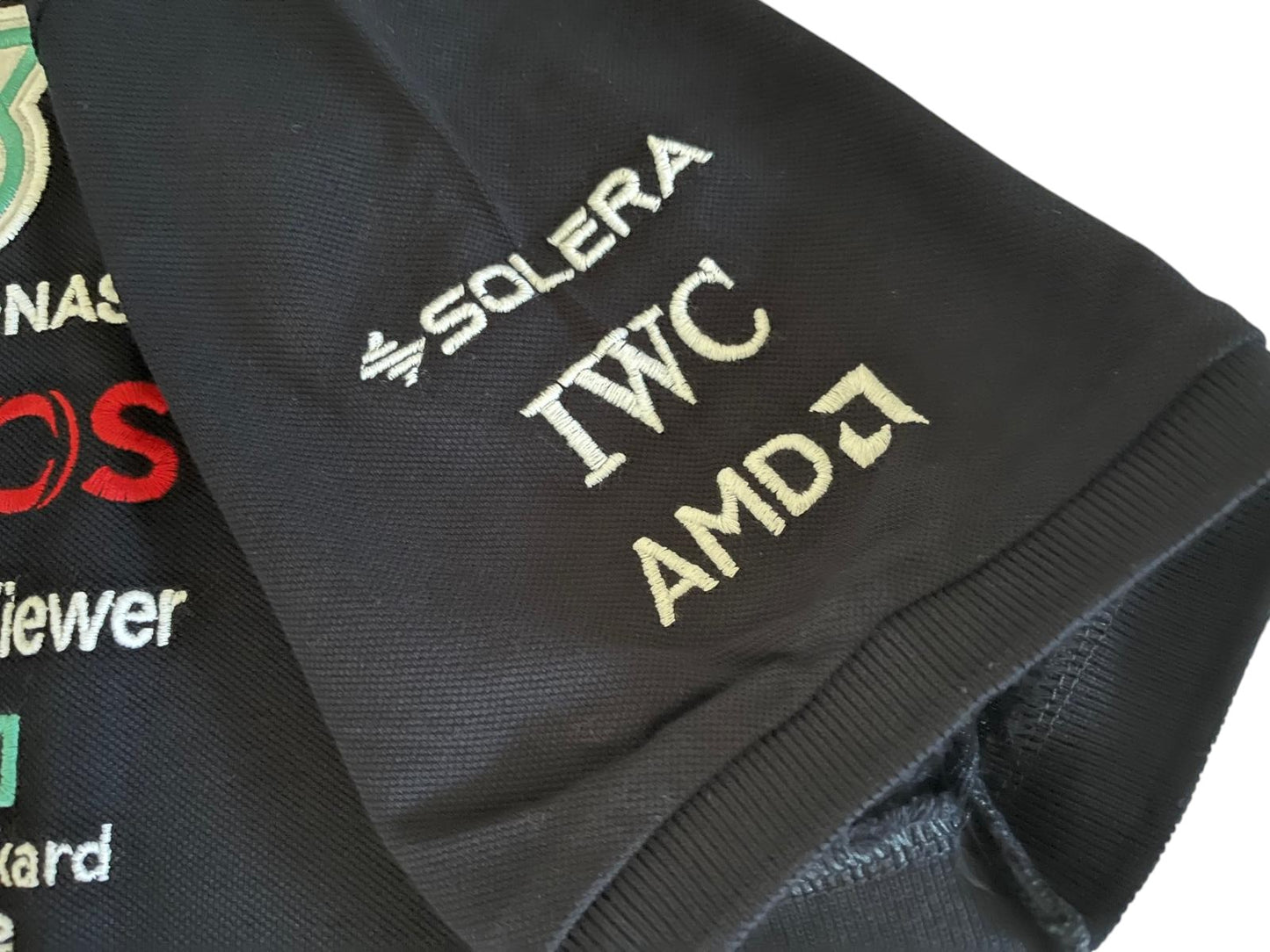 Mercedes AMG Petronas F1 Poloshirt in Schwarz mit gestickten Logos