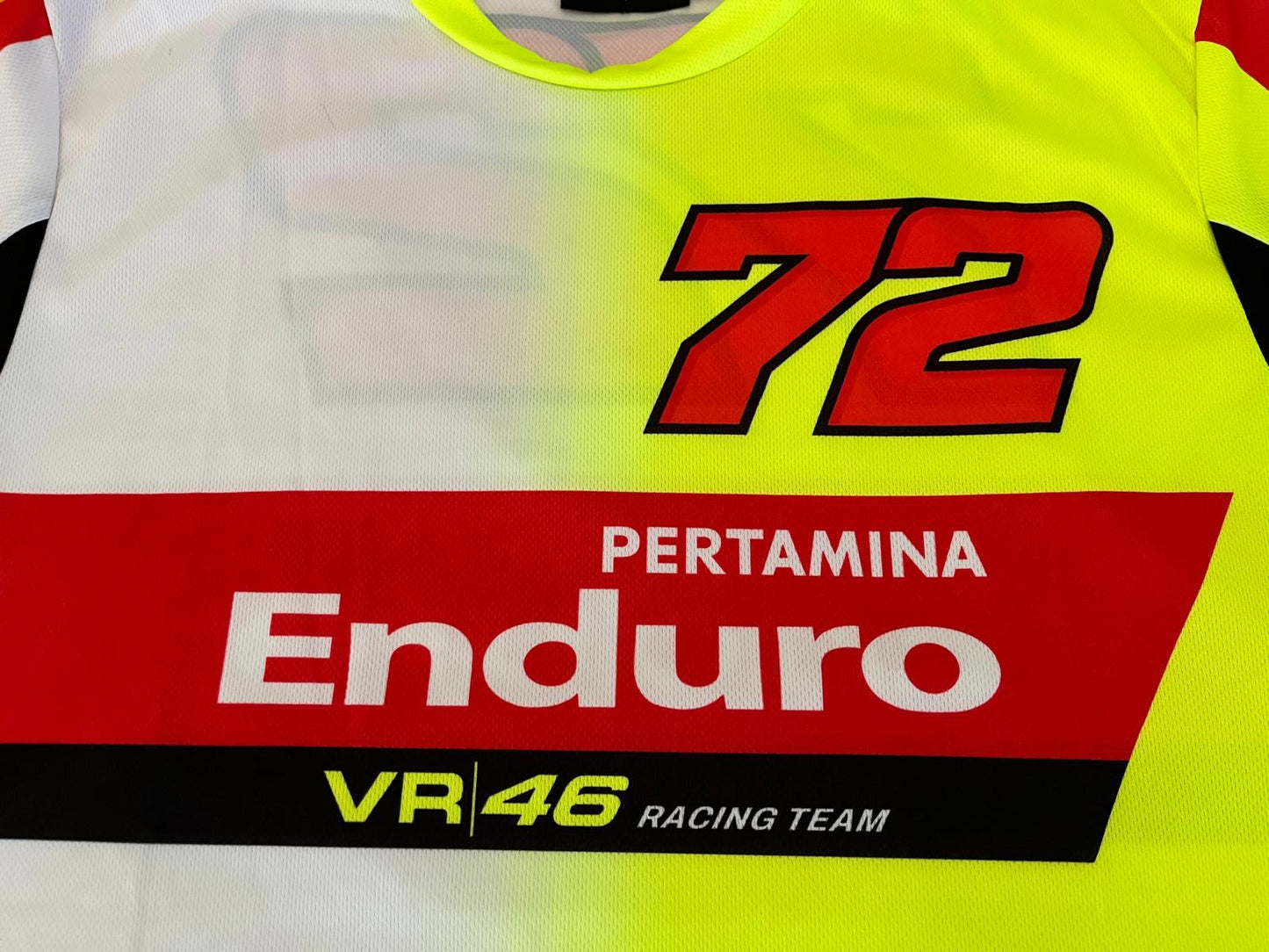 VR46 Racing Team Pertamina Enduro T-Shirt Gelb-weiß Marco Bezzecchi 72 Größe M - Neu