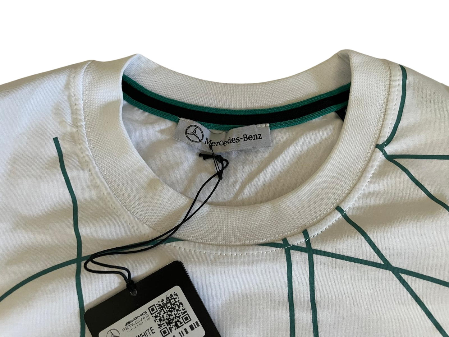 Mercedes AMG Petronas F1 T-Shirt Weiß Baumwolle mit Frontprint